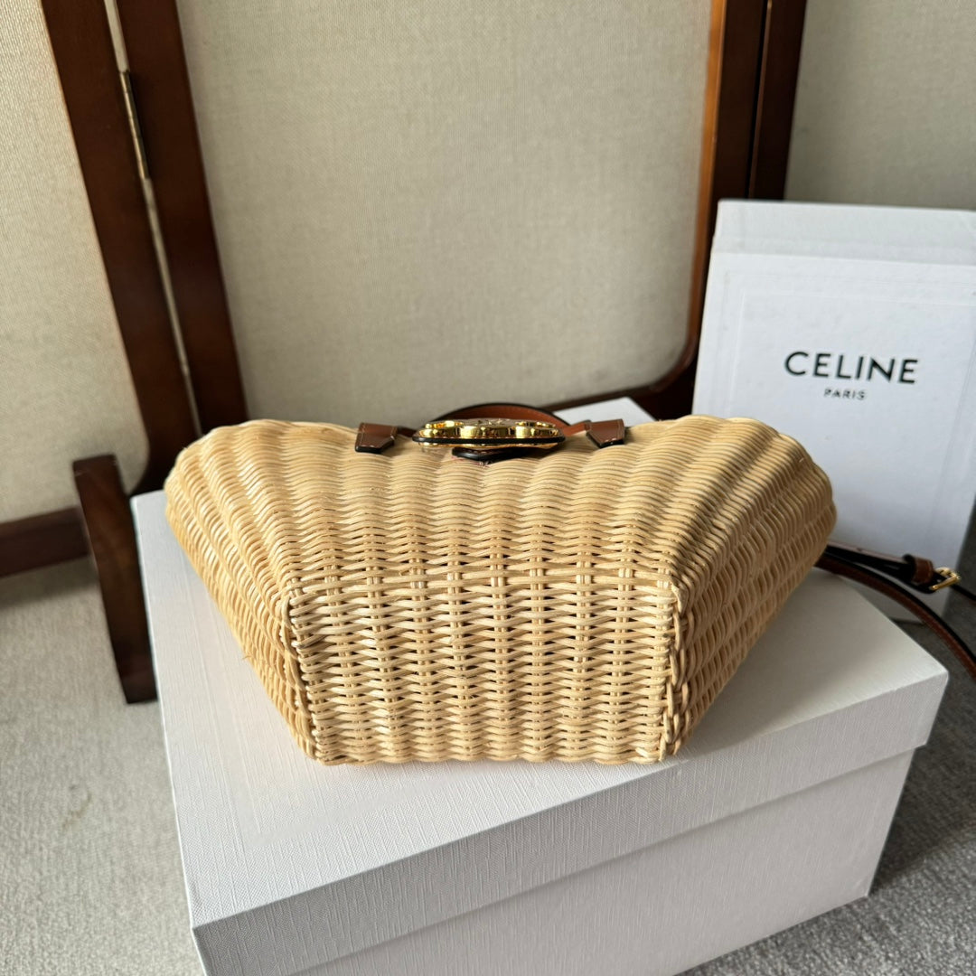 CELINE TEEN COUFFIN 32 IN BEIGE WINKER AND BROWN CALFSKIN TRIM