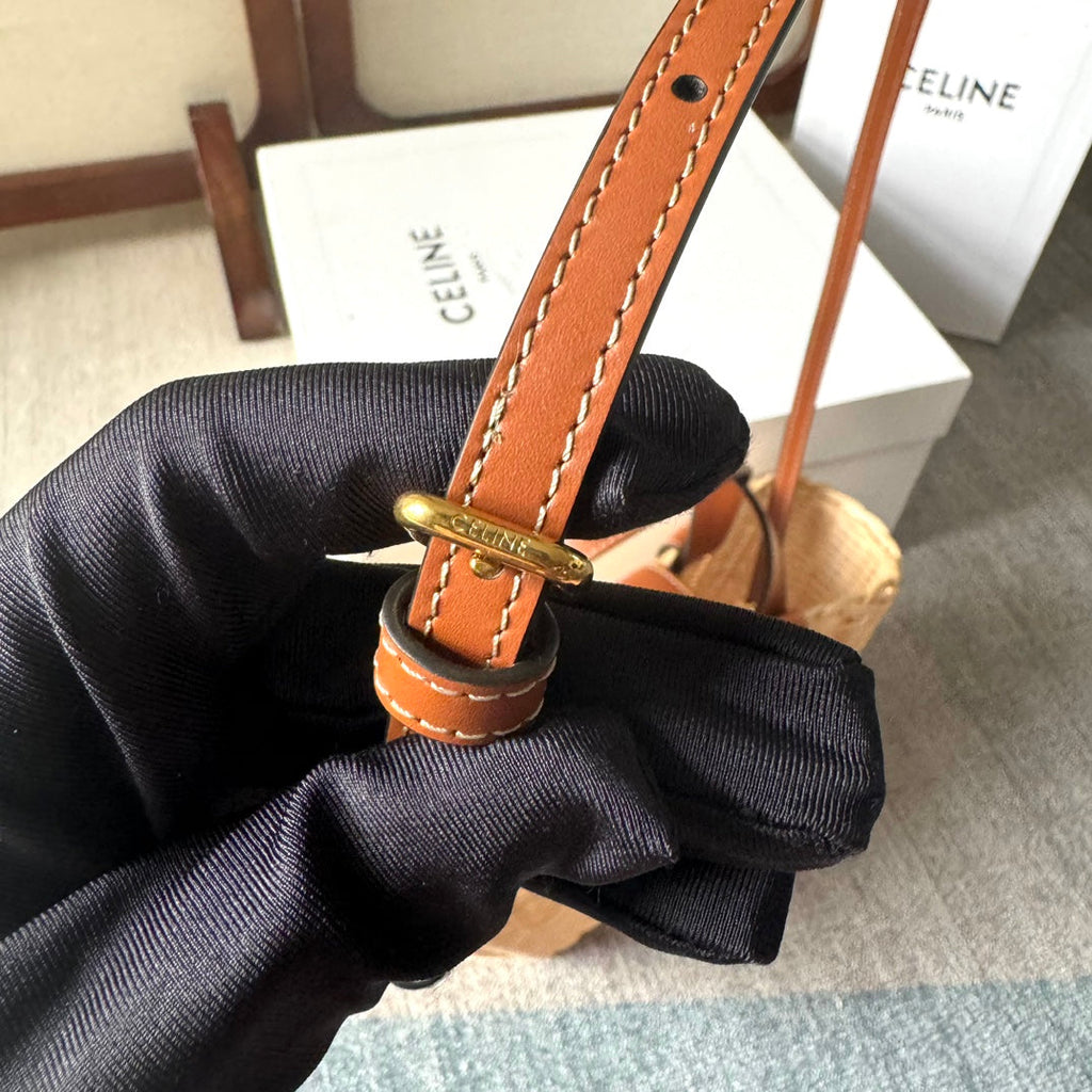 CELINE TEEN COUFFIN 32 IN BEIGE WINKER AND BROWN CALFSKIN TRIM
