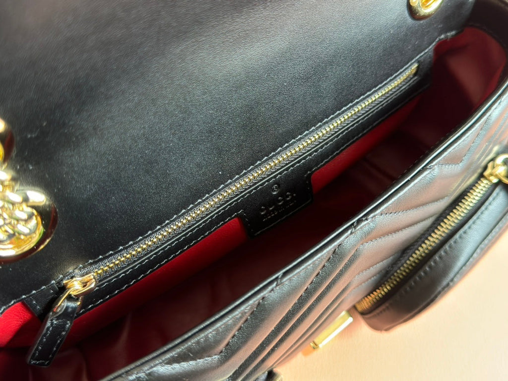 GUCCI MARMONT SMALL MULTI-POCKET BAG 25 IN BLACK CALFSKIN GOLD HARDWARE
