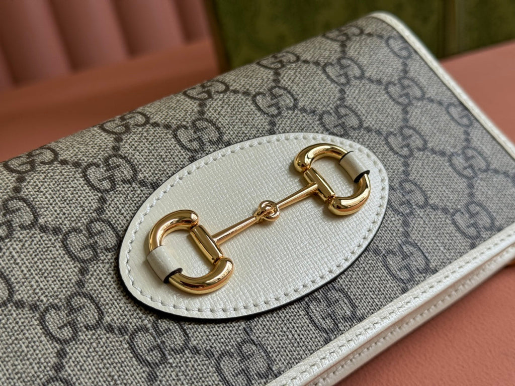 GUCCI HORSEBIT 1955 WALLET IN BEIGE EBONY CANVAS MIX WHITE CALFSKIN GOLD CHAIN