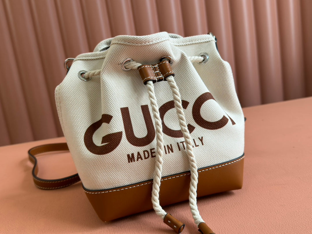 GUCCI SMALL DRAWSTRING SHOULDER BAG 21 IN WHITE CANVAS BROWN CALFSKIN
