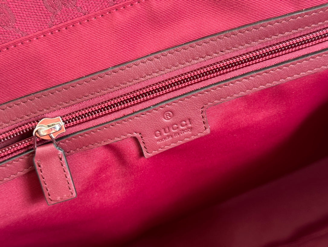 GUCCI LARGE TOTE BAG 45 IN WINE RED MONOGRAM CANVAS