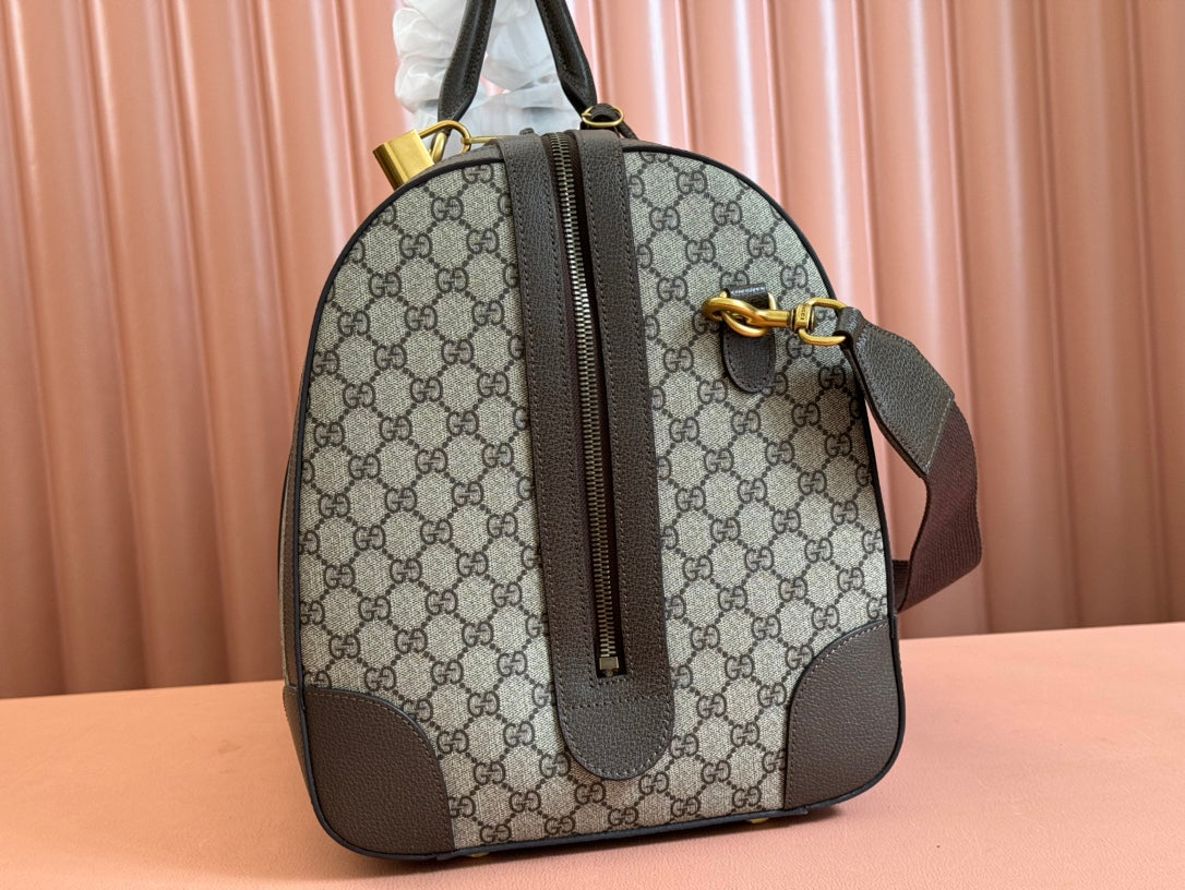 GUCCI SAVOY LARGE DUFFLE BAG 50 IN BEIGE AND EBONY  SUPREME CANVAS