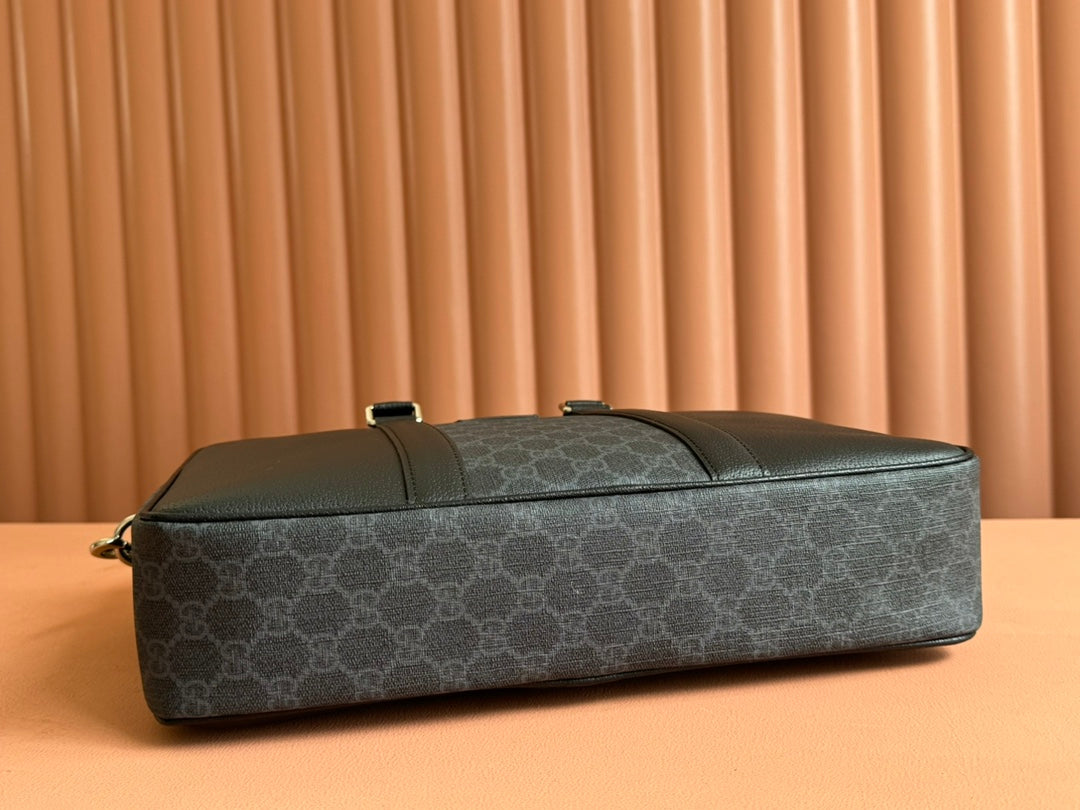 GUCCI JUMBO MEDIUM BRIEFCASE 36.5 IN EXTRA DARK GREEN  CALFSKIN