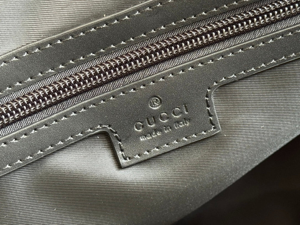 GUCCI SMALL DUFFLE BAG 42 IN BLACK CANVAS