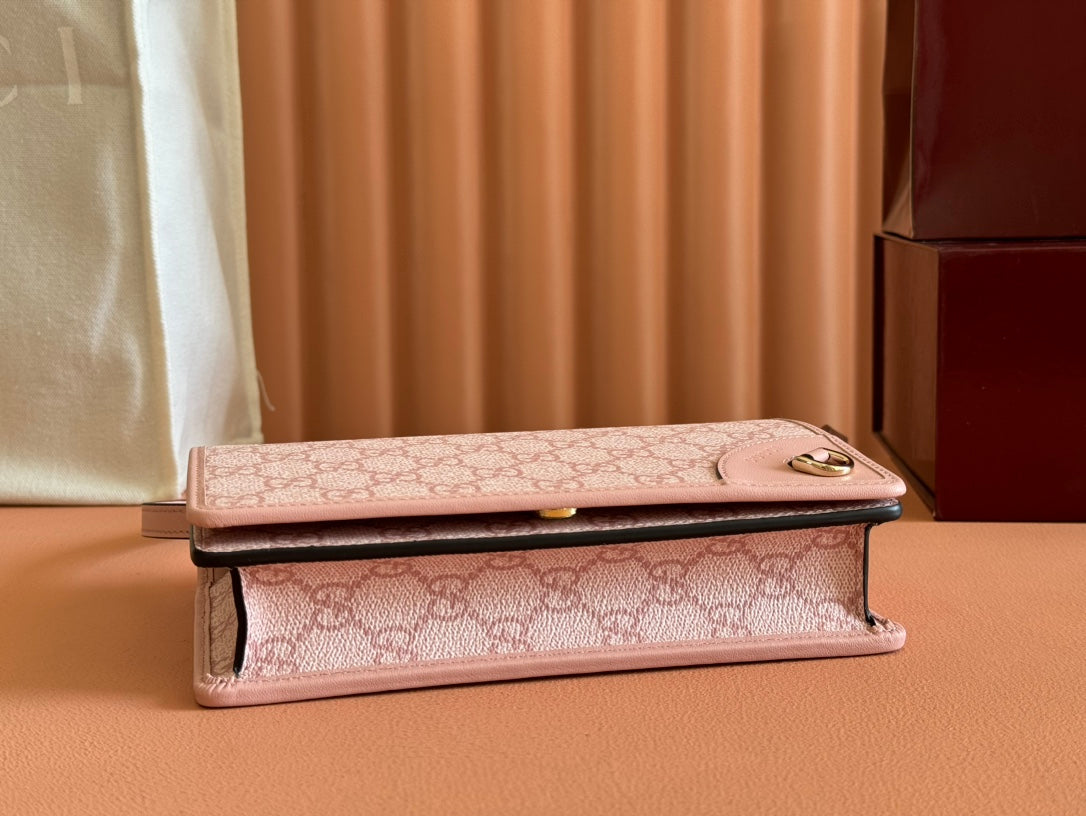 GUCCI EMBLEM WALLET  MONOGRAM 20 IN LIGHT PINK SMOOTH CALFSKIN