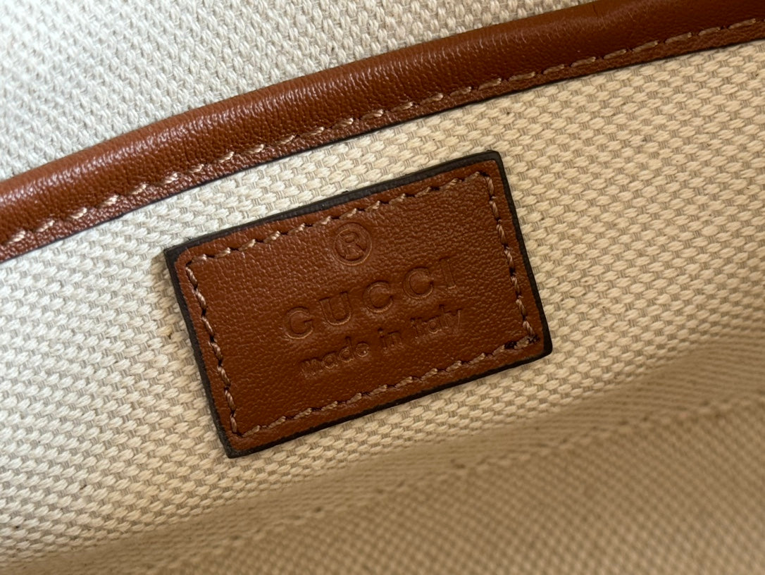 GUCCI SMALL HORSEBIT 1955 SHOULDER BAG 20 IN BROWN SOFT CALFSKIN LIGHT GOLD HARDWARE
