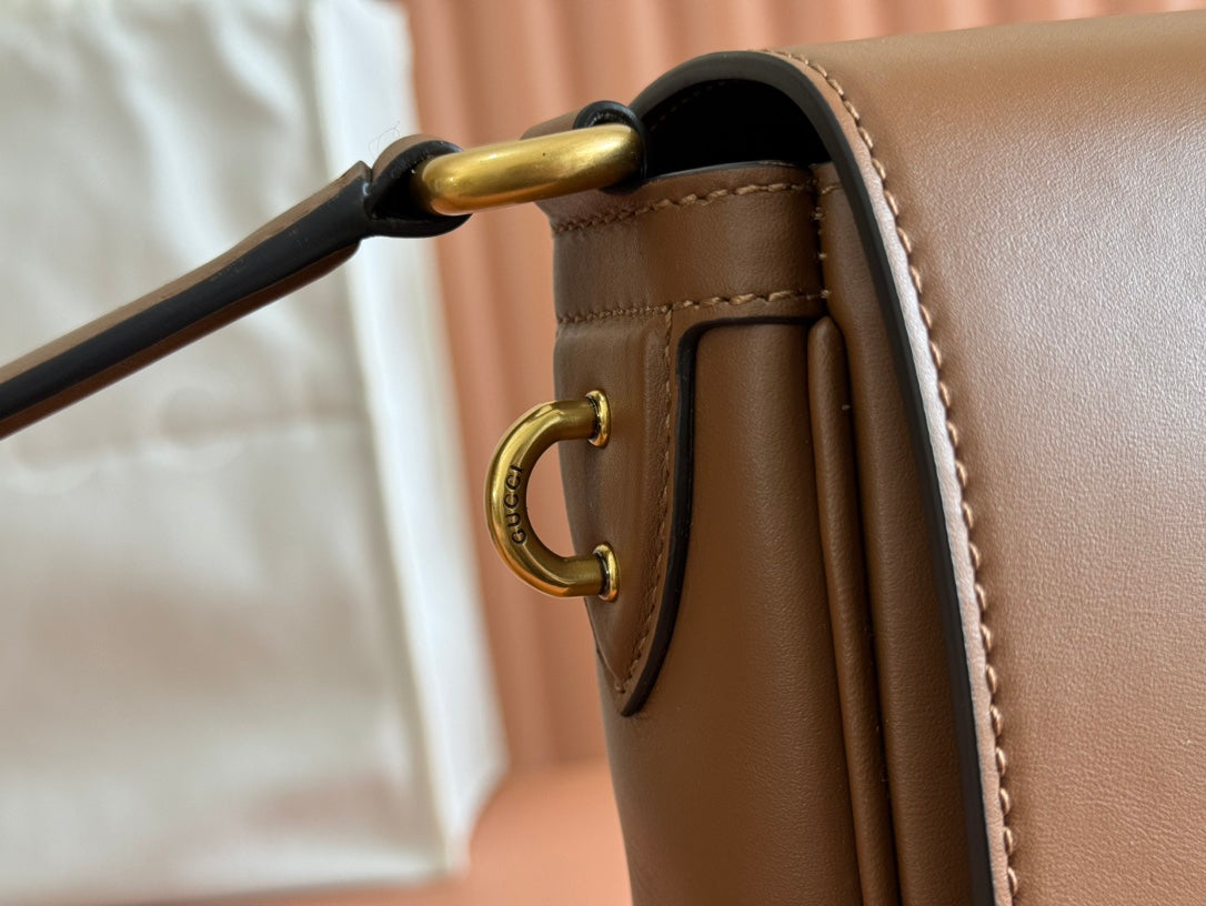GUCCI MEDIUM EMBLEM CROSSBODY BAG 29 IN BROWN CALFSKIN