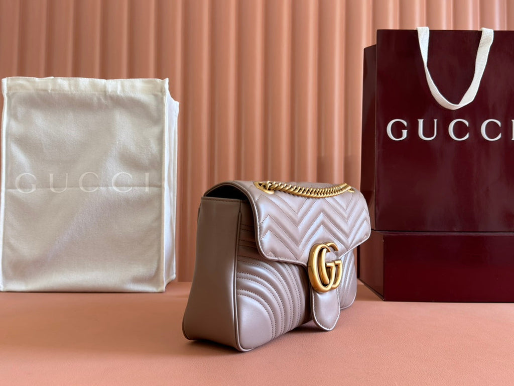 GUCCI MARMONT SHOULDER BAG 31 IN BEIGE CALFSKIN GOLD CHAIN