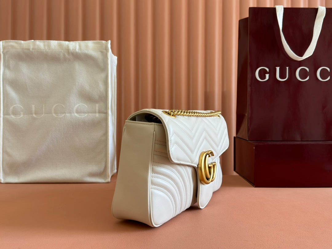 GUCCI MARMONT SHOULDER BAG 31 IN WHITE CALFSKIN GOLD CHAIN