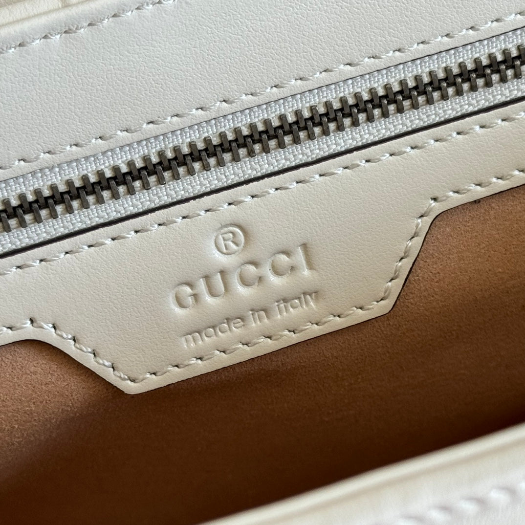 GUCCI MARMONT SMALL SHOULDER BAG 26 IN OFF WHITE LAMBSKIN
