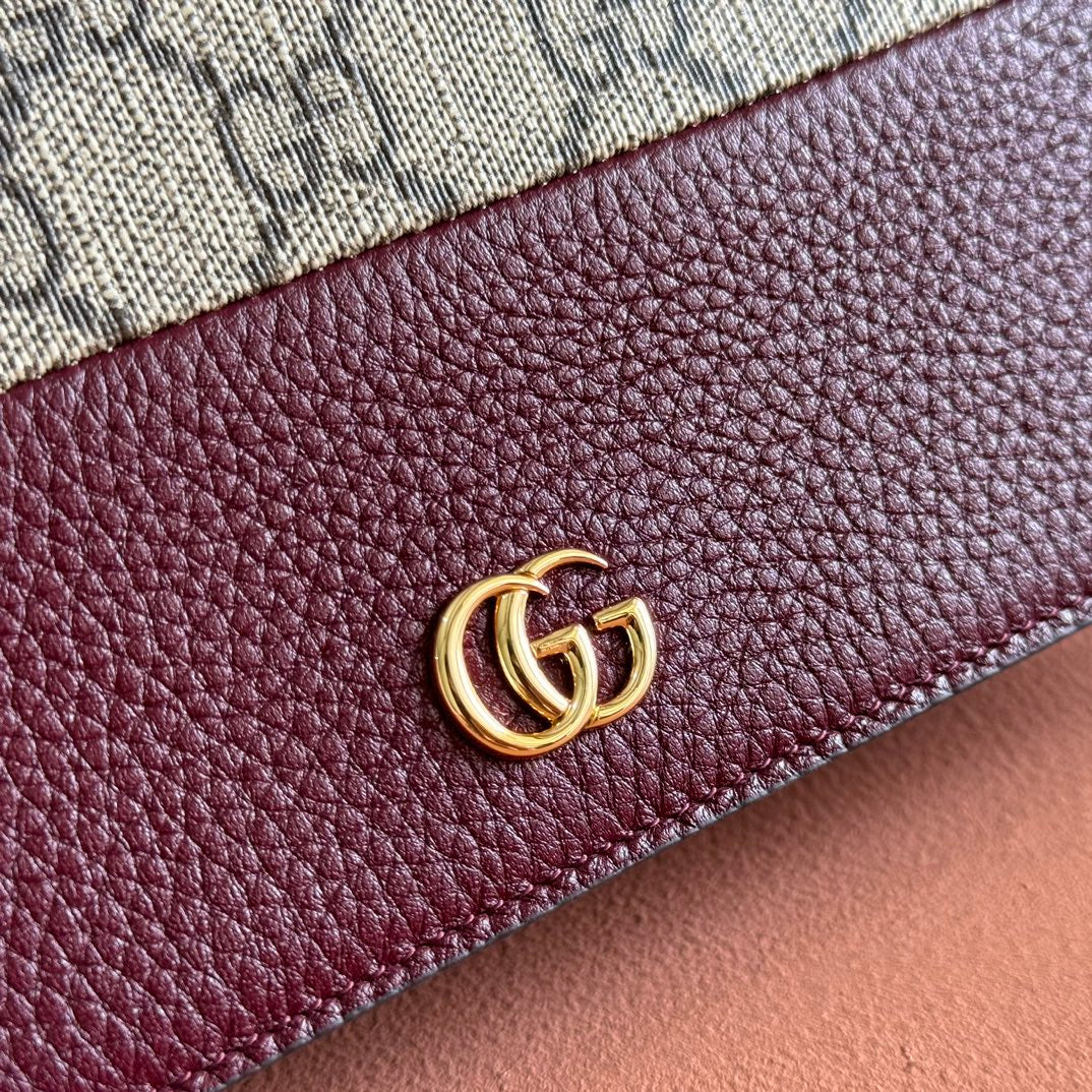 GUCCI MARMONT WALLET ON CHAIN 20 DARK RED AND BEIGE IN CALFSKIN