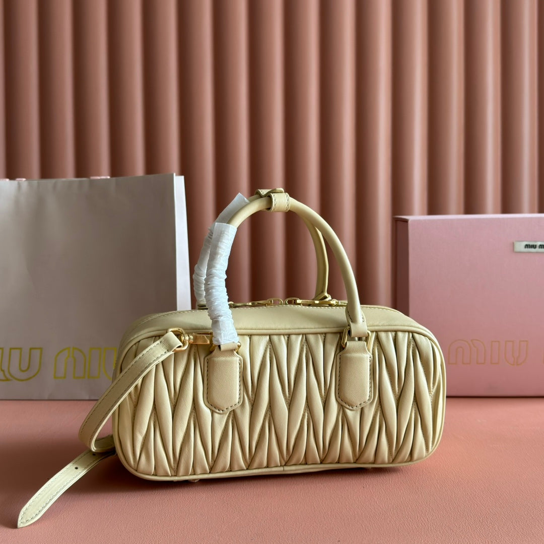 ARCADIE MATELASSÉ BAG 27 BEIGE IN CALFSKIN GOLD HARDWARE