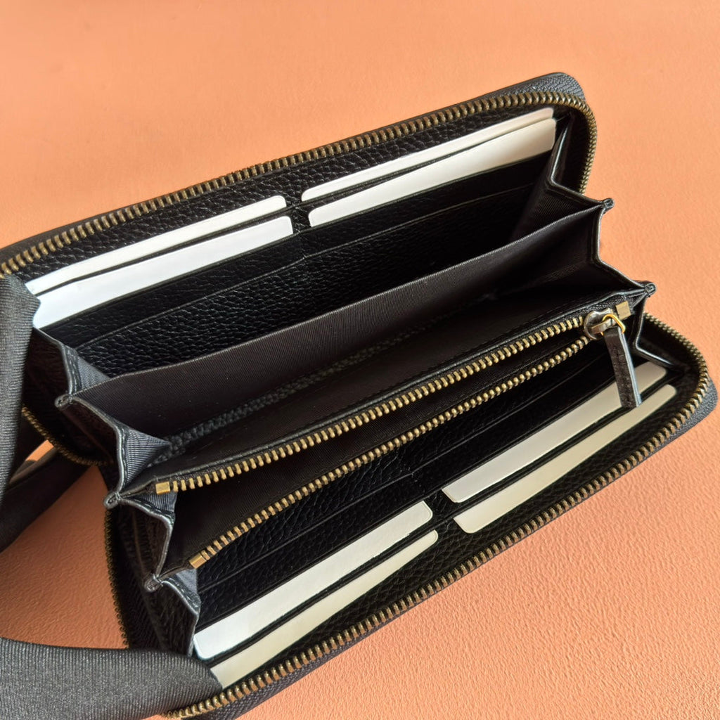 GUCCI 25S MARMONT WALLET 19 IN BLACK CALFSKIN GOLD HARDWARE