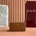 GUCCI 25S MARMONT WALLET 19 IN BROWN CALFSKIN GOLD HARDWARE