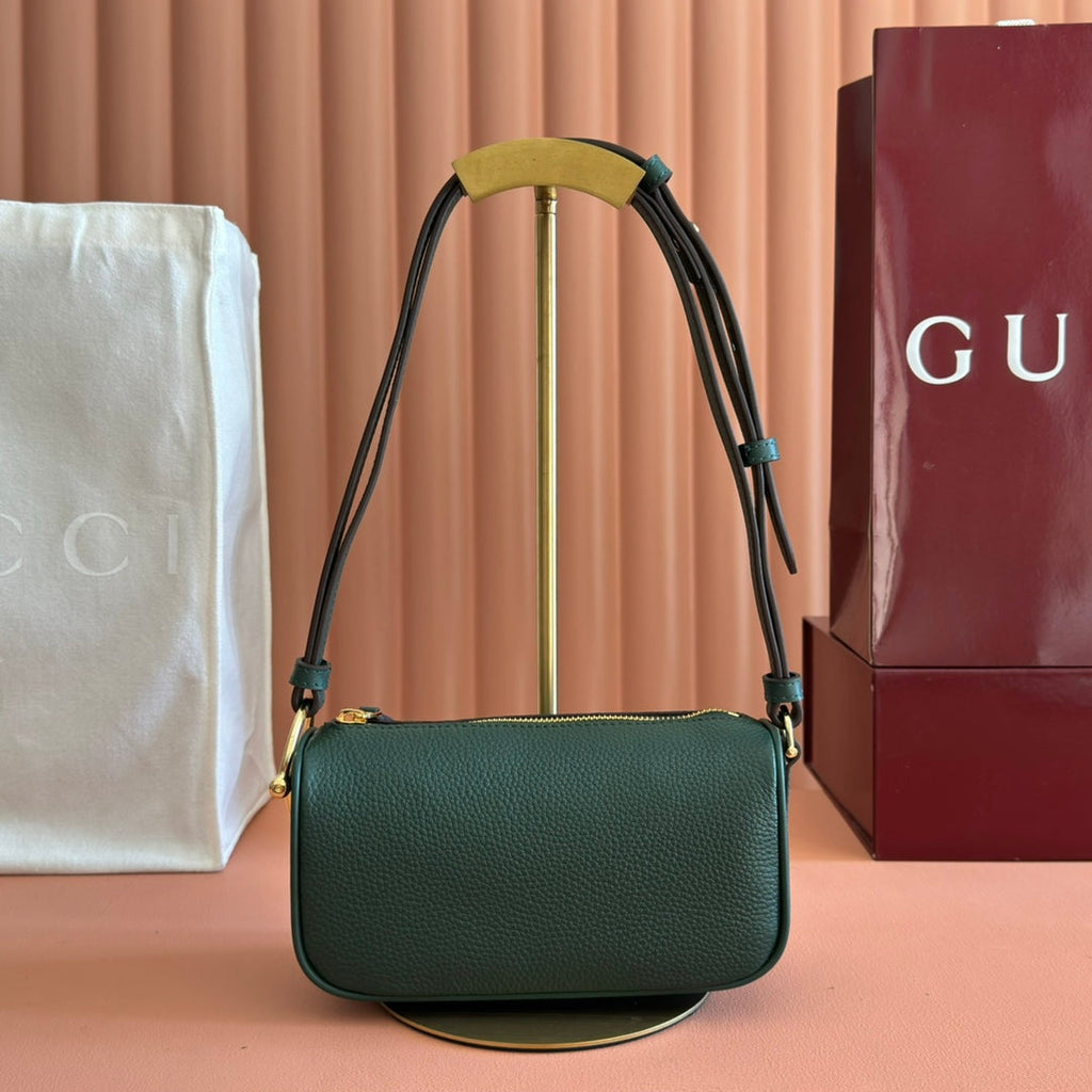 GUCCI 26S SHOULDER BAG 19 IN DARK GREEN CALFSKIN