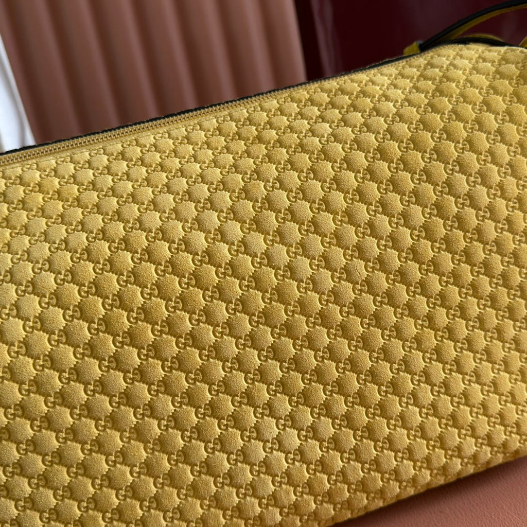 GUCCI 26S SHOULDER BAG 38 IN YELLOW EMBOSSED SUEDE