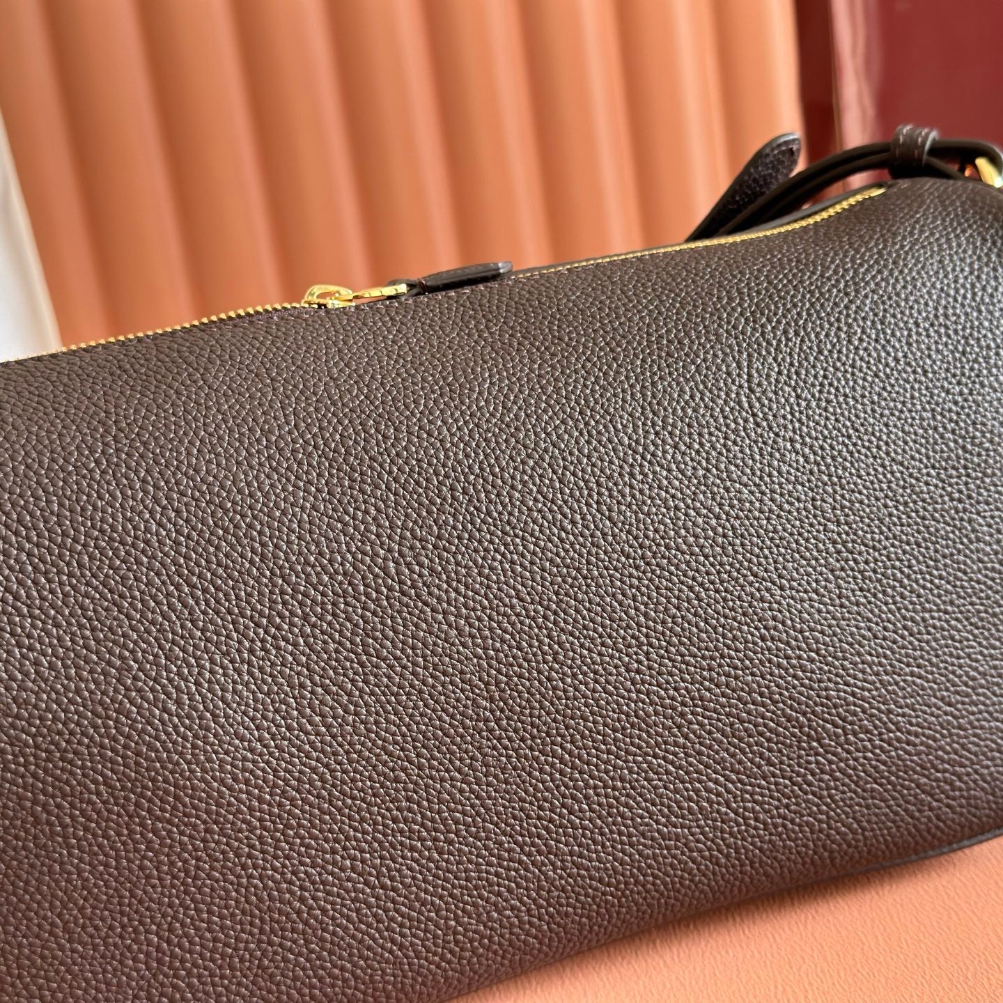 GUCCI 26S SHOULDER BAG 31 IN BLACK BROWN CALFSKIN