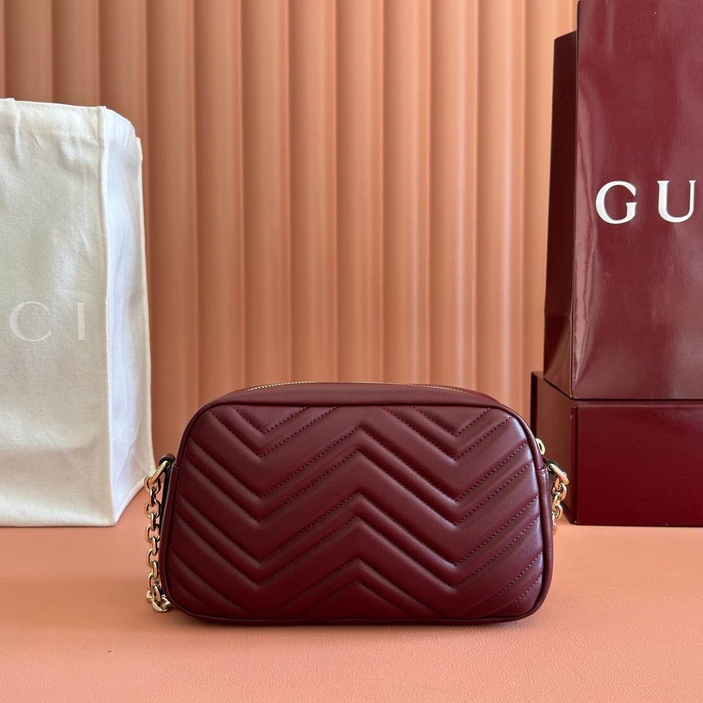 GUCCI 26S  MARMONT SHOULDER BAG 24 IN DARK RED CALFSKIN
