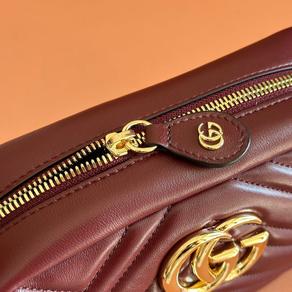 GUCCI 26S  MARMONT SHOULDER BAG 24 IN DARK RED CALFSKIN