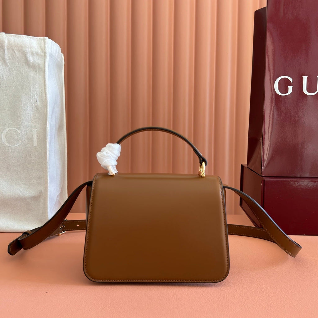 GUCCI 26S SIENA TOP HANDLE BAG 19 IN BROWN CALFSKIN