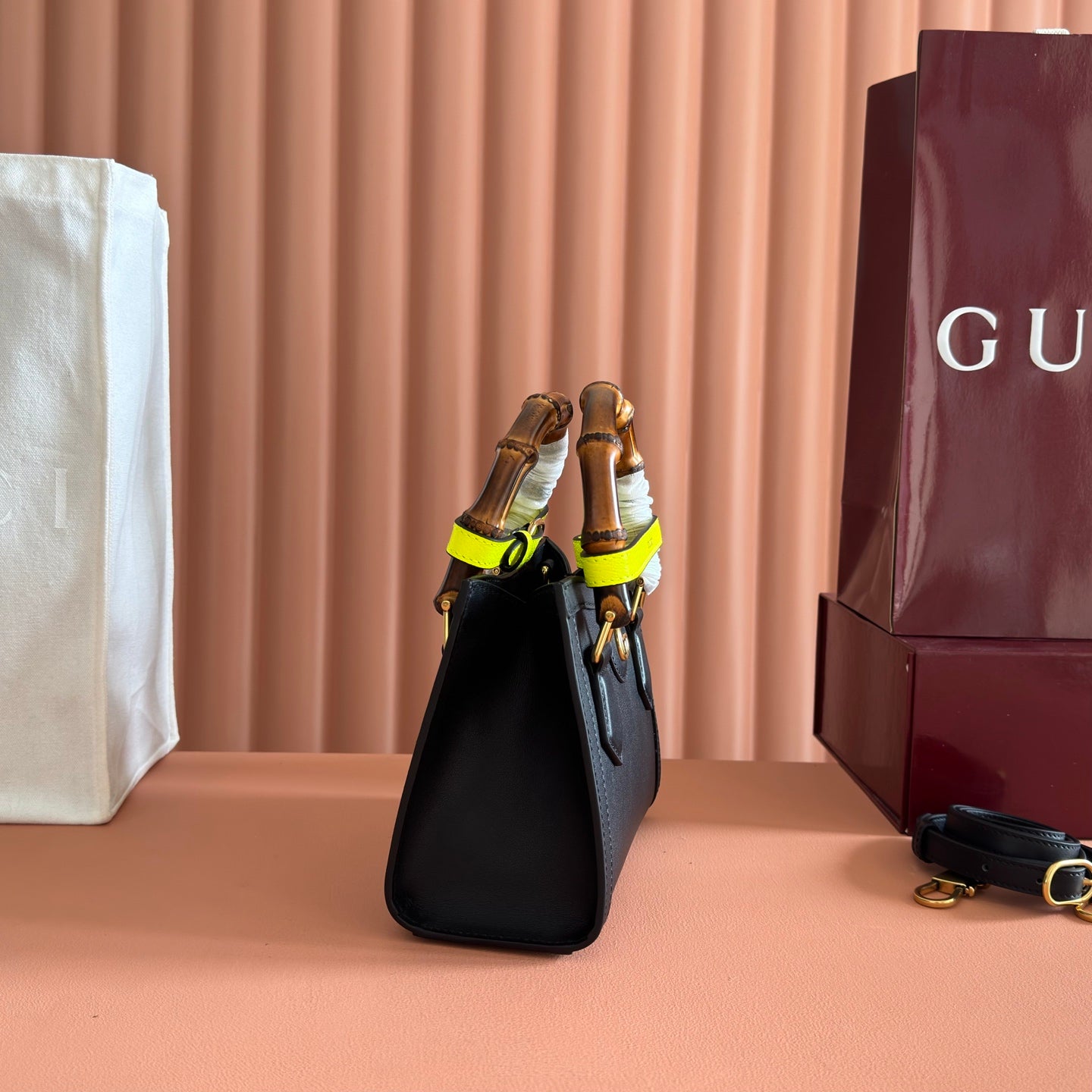 GUCCI 26S DIANA TOTE BAG 21 IN BLACK CALFSKIN