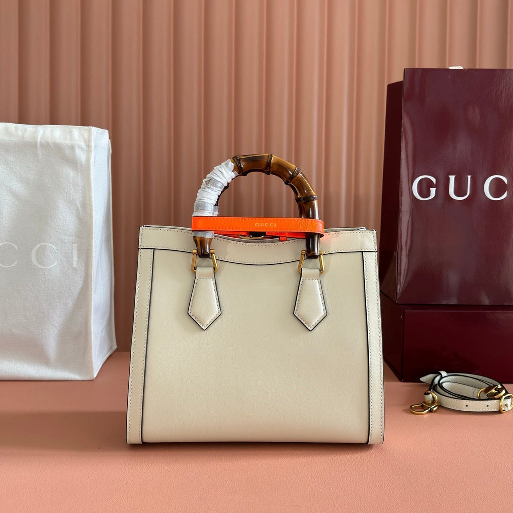 GUCCI 26S DIANA TOTE BAG 27 IN CREAM WHITE CALFSKIN