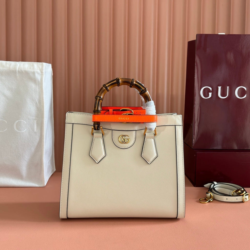 GUCCI 26S DIANA TOTE BAG 27 IN CREAM WHITE CALFSKIN