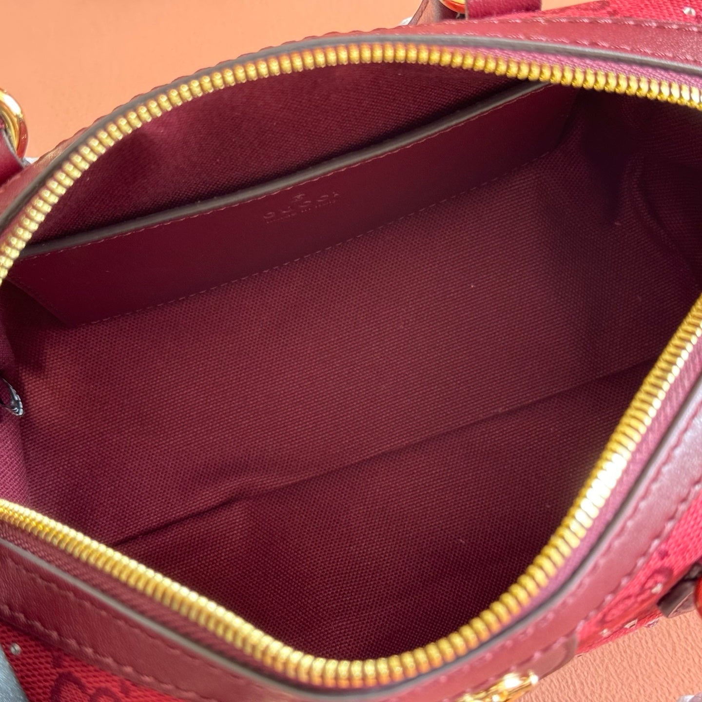 GUCCI 26S OPHIDIA BOSTON BAG 21 IN DARK RED CANVAS EMBELLISHED WITH RHINESTONES
