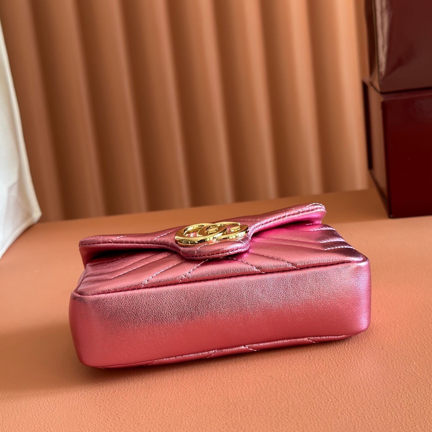 GUCCI 26S  MARMONT BAG 16 IN METALLIC PINK LAMBSKIN