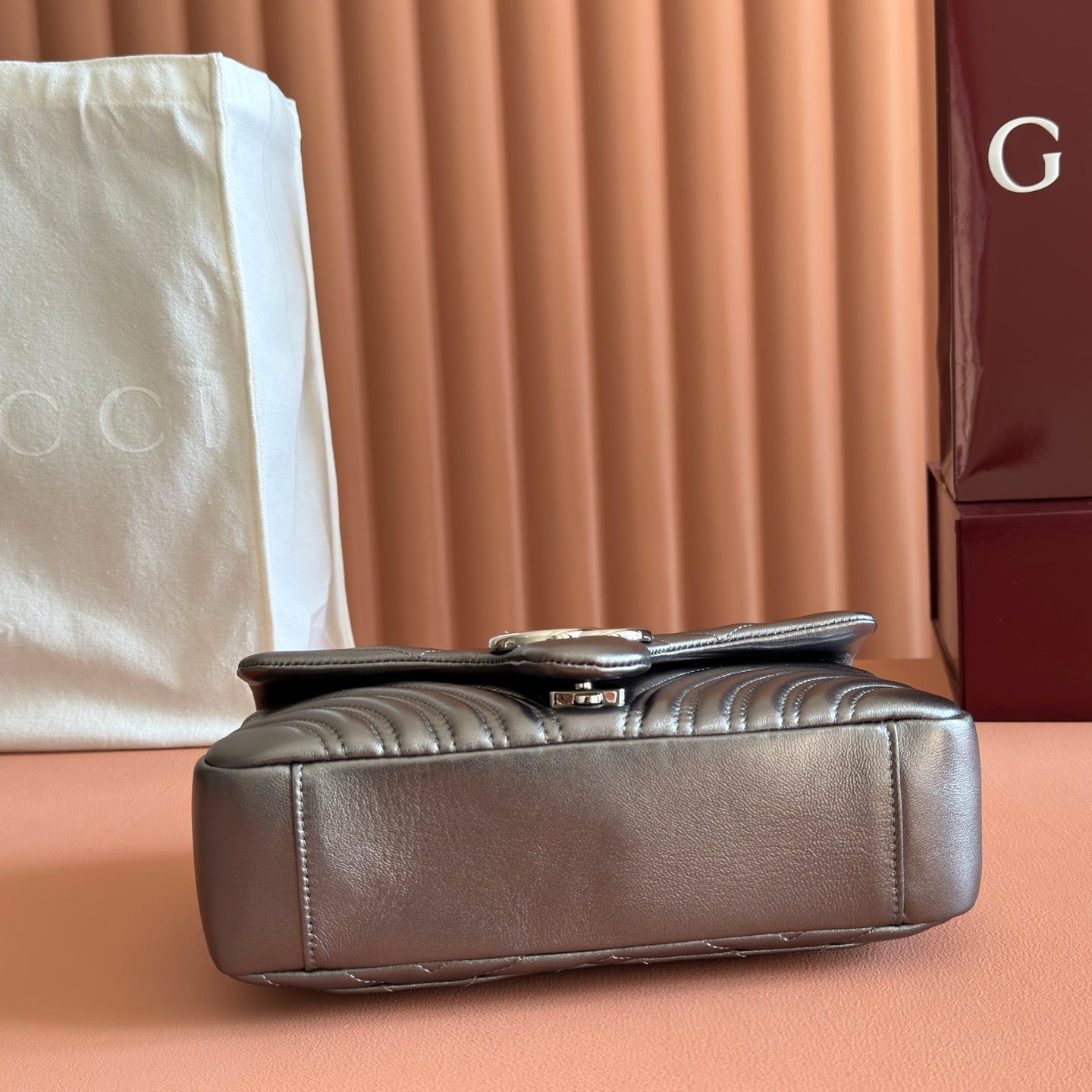 GUCCI 26S  MARMONT BAG 26 IN WARM GRAY BROWN LAMBSKIN