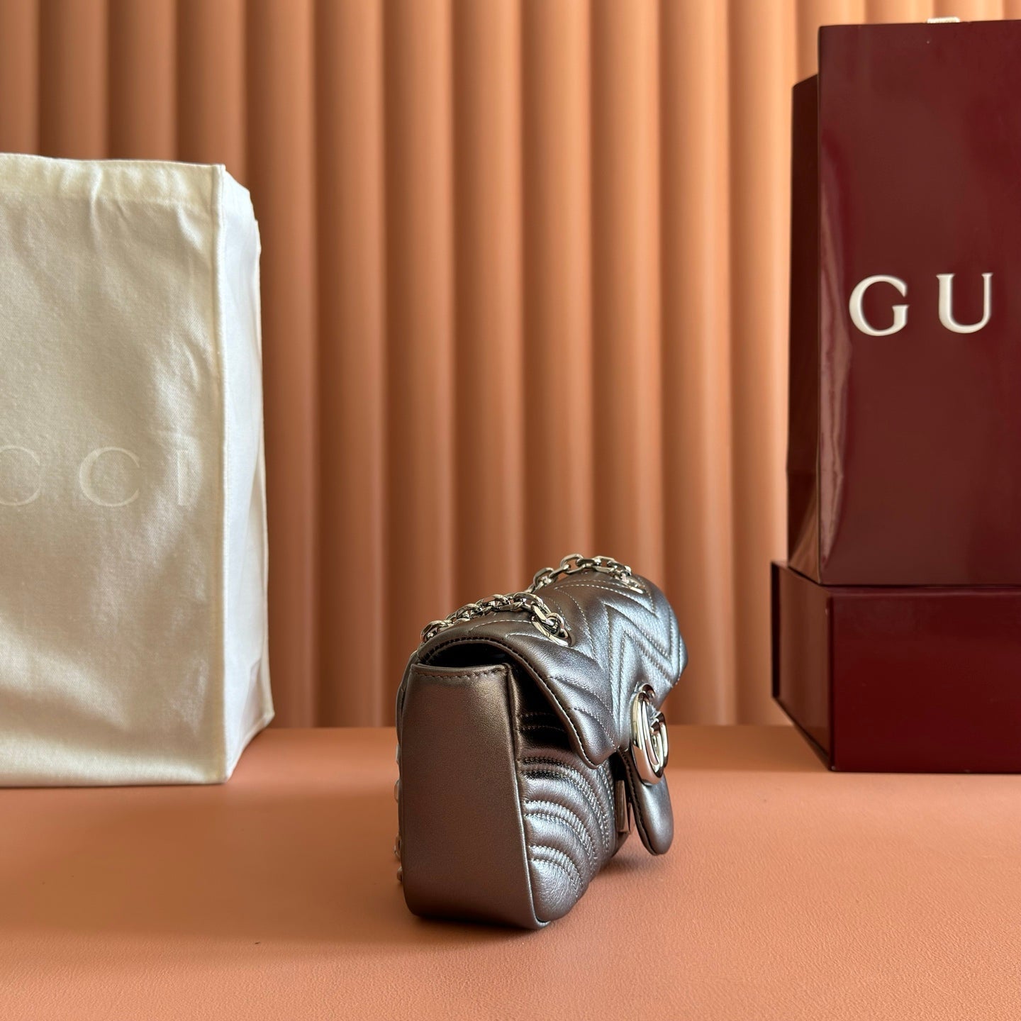 GUCCI 26S  MARMONT BAG 22 IN WARM GRAY BROWN LAMBSKIN