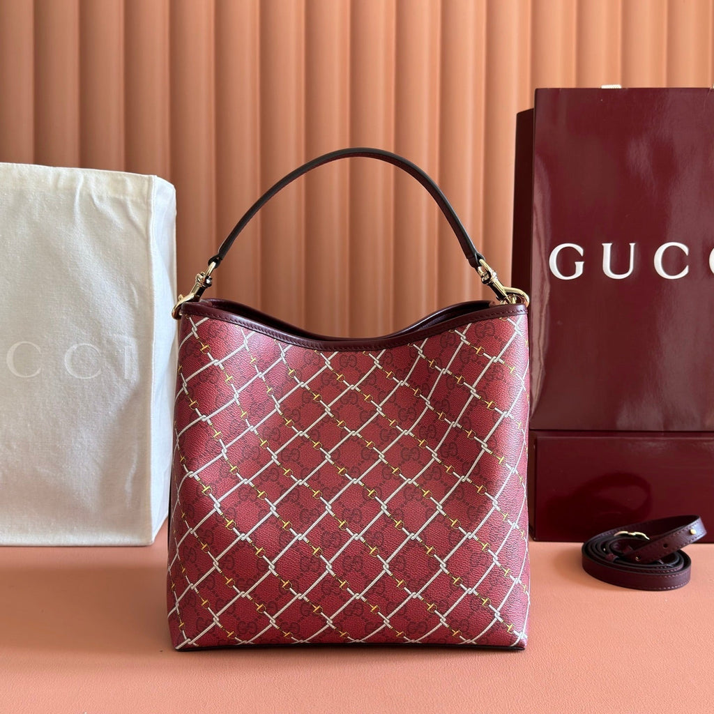 GUCCI 26S  EMBLEM BUCKET BAG 25 IN DARK RED COATED FABRIC
