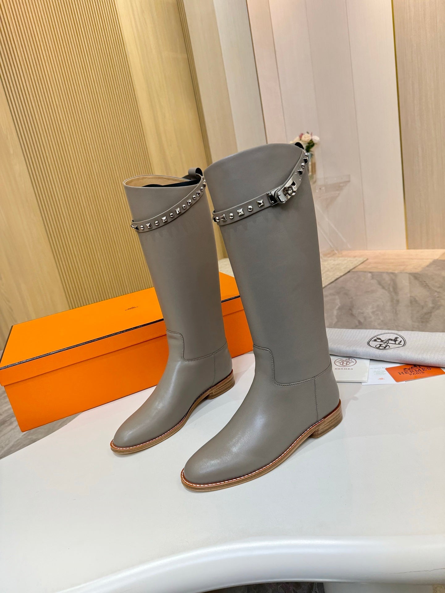 HERMES 25S KNEE-HIGH FLAT BOOTS IN GREY LAMBSKIN WITH SILVER HARDWARE