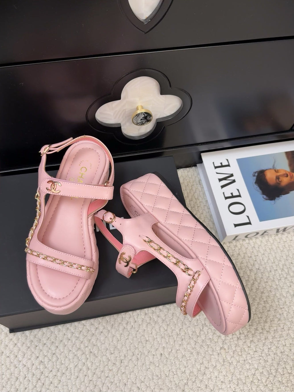 CHANEL THICK-SOLED SANDALS 55 MM IN LIGHT PINK CALFSKIN