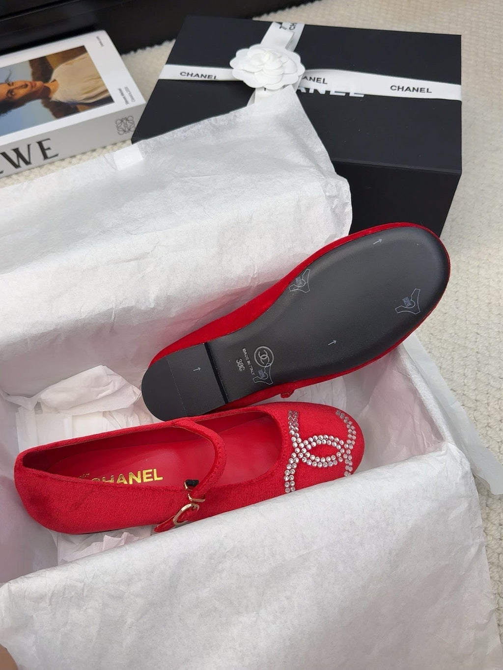CHANEL MARY JANE SHOES IN CHERRY RED VELVET WITH CRYSTALS LOGO