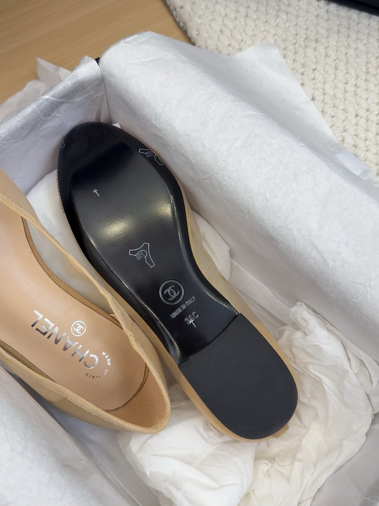 CHANEL BALLET FLAT IN CAMEL BEIGE FABRIC AND MESH WITH CRYSTALS