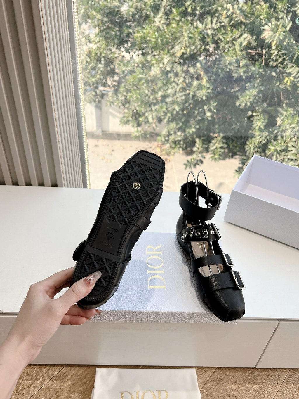 DIOR PUNK BALLET FLAT IN BLACK CALFSKIN