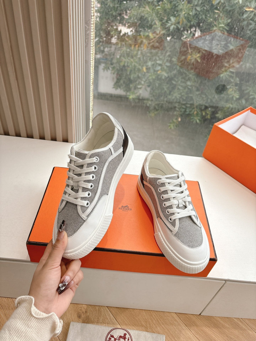 HERMES GET SNEAKER IN DOVE GRAY MAXI CANVAS AND CALFSKIN