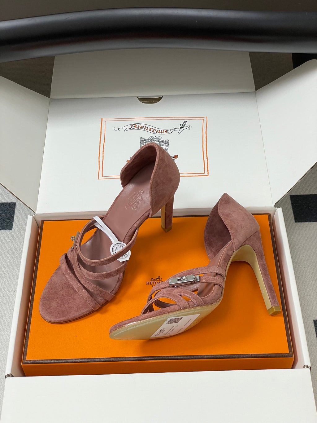 HERMES 25S HIGH-HEEL SANDAL 105 MM IN PEACHY PINK SUEDE