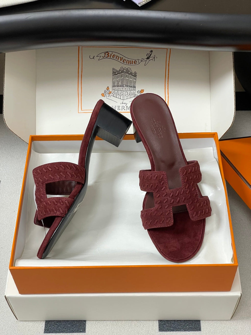 HERMES 25S ORAN HIGH‑HEEL SANDAL IN DARK RED SUEDE AND LAMBSKIN