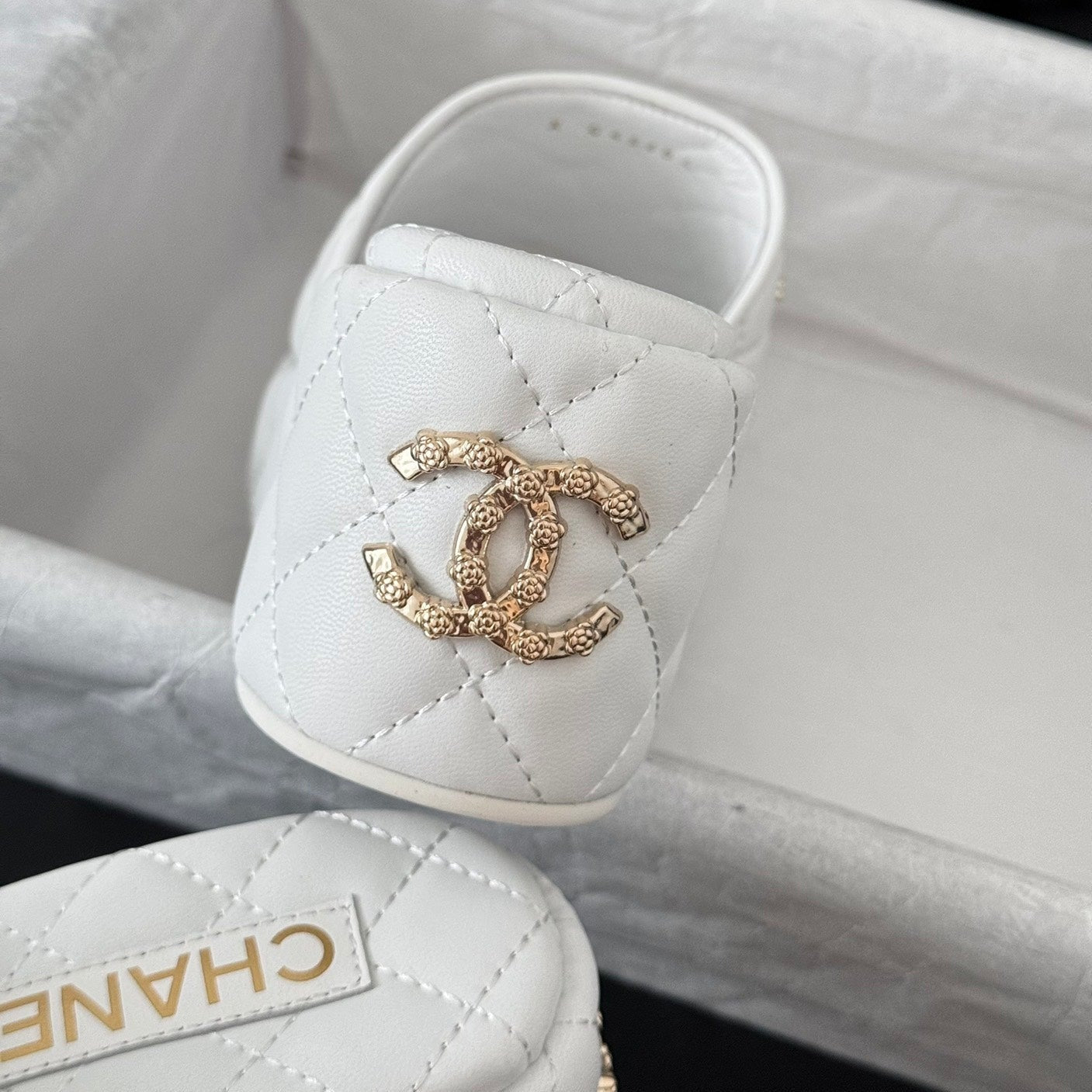 CHANEL Thick Sole Slope Heel Weddge Lambskin White