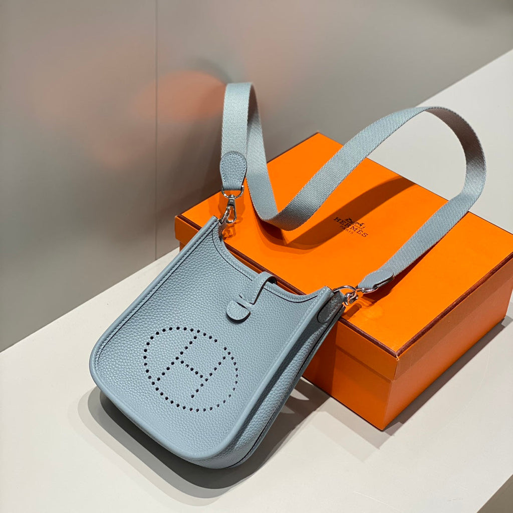 HERMES MINI NEO 18 EVELYNE BAG IN NEPAL BLUE GRAINED CALFSKIN
