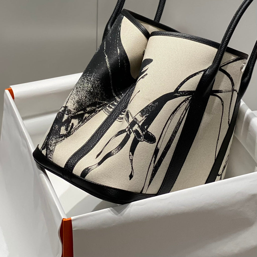 HERMES GARDEN PARTY 36 IN BEIGE AND BLACK TOILE H CANVAS BLACK CALFSKIN HORSE TACK SKETCH PRINT