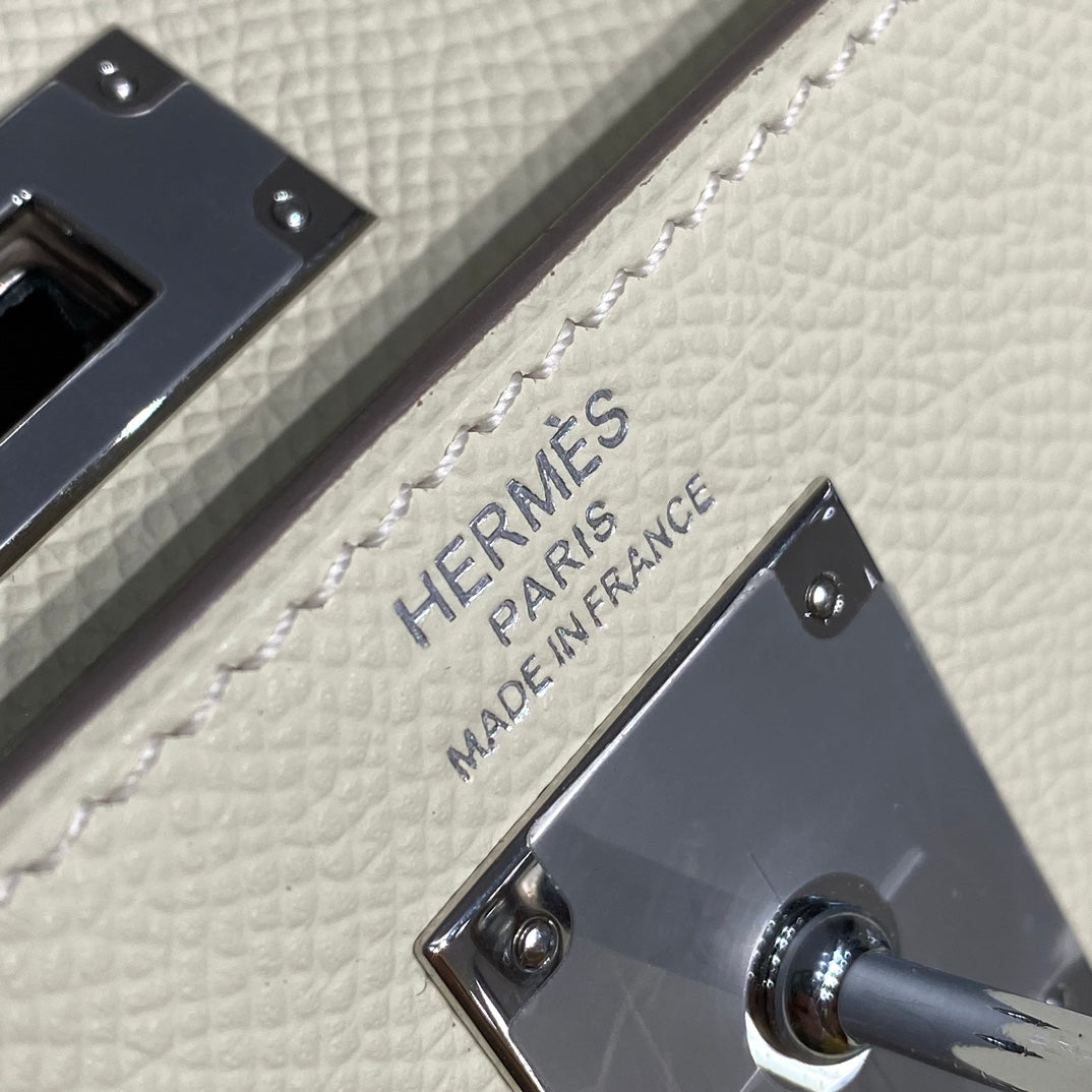 HERMES KELLY 28CM IN NATA EPSOM CALFSKIN SILVER HARDWARE