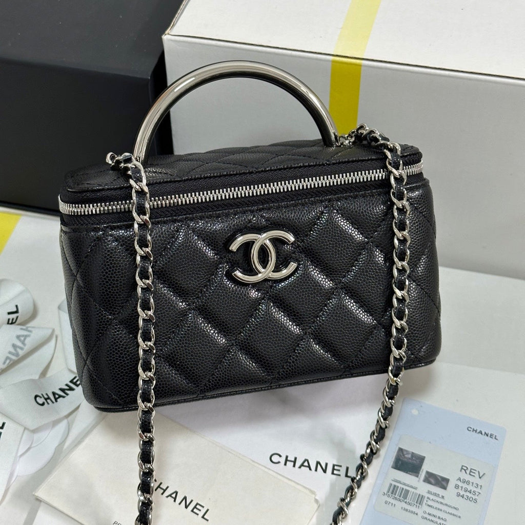 CHANEL MINI VANITY TOP HANDLE CASE 17 IN BLACK CAVIAR SKIN SILVER-TONE PLATED METAL