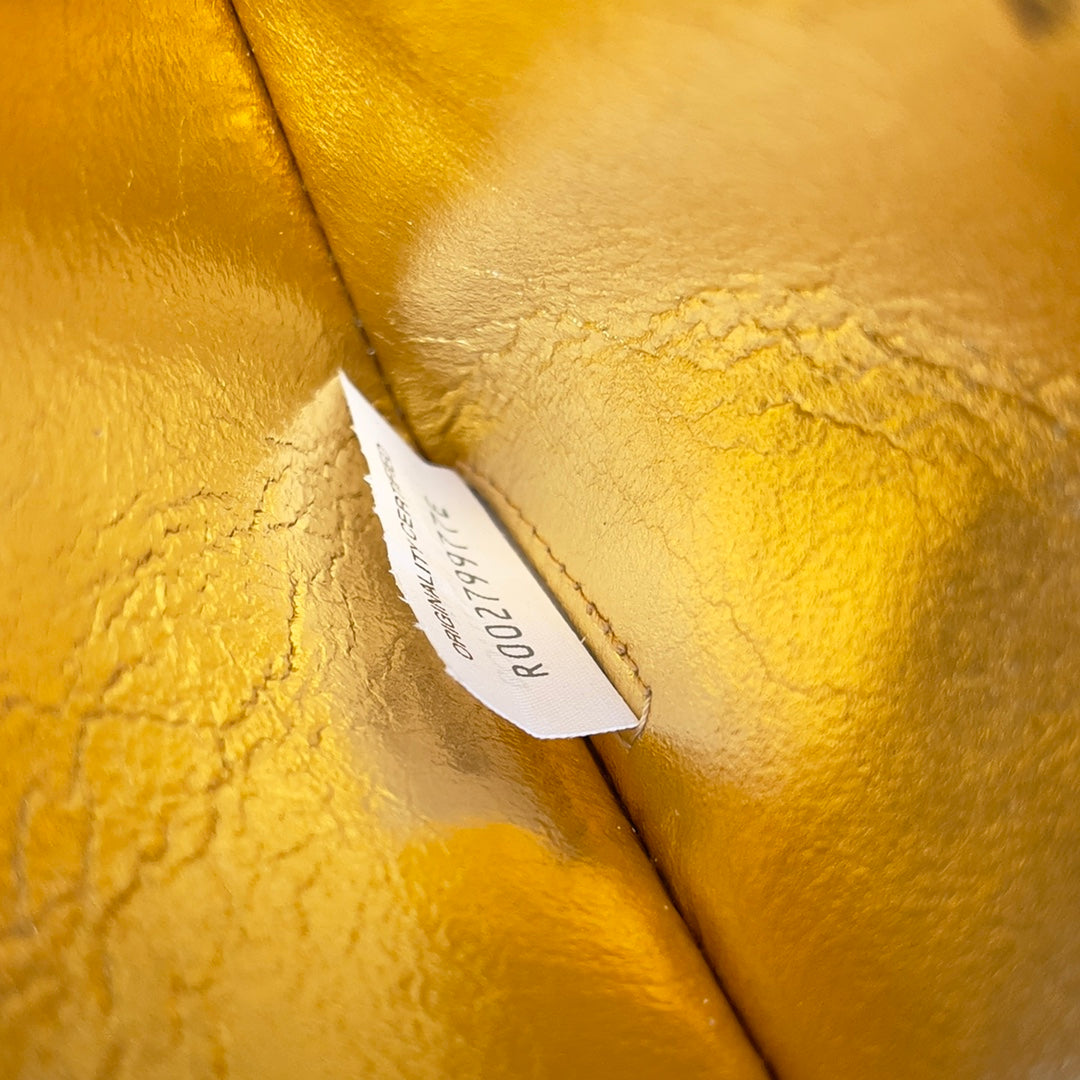 BOTTEGA VENETA ANDIAMO BAG 19 IN GOLDEN CALFSKIN