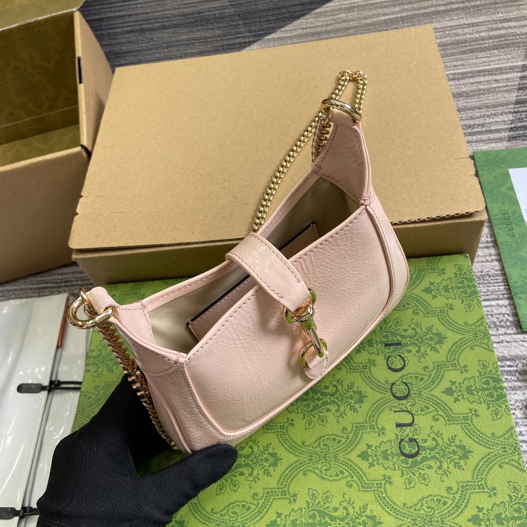 GUCCI JACKIE NOTTE MINI BAG 19 IN LIGHT PINK CRACKED LACQUER CALFSKIN GOLD HARDWARE