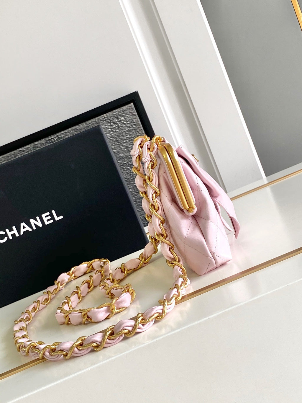 CHANEL MINI 13 CLUTCH WITH STRAP IN LIGHT PINK LAMBSKIN ATTACH BOW