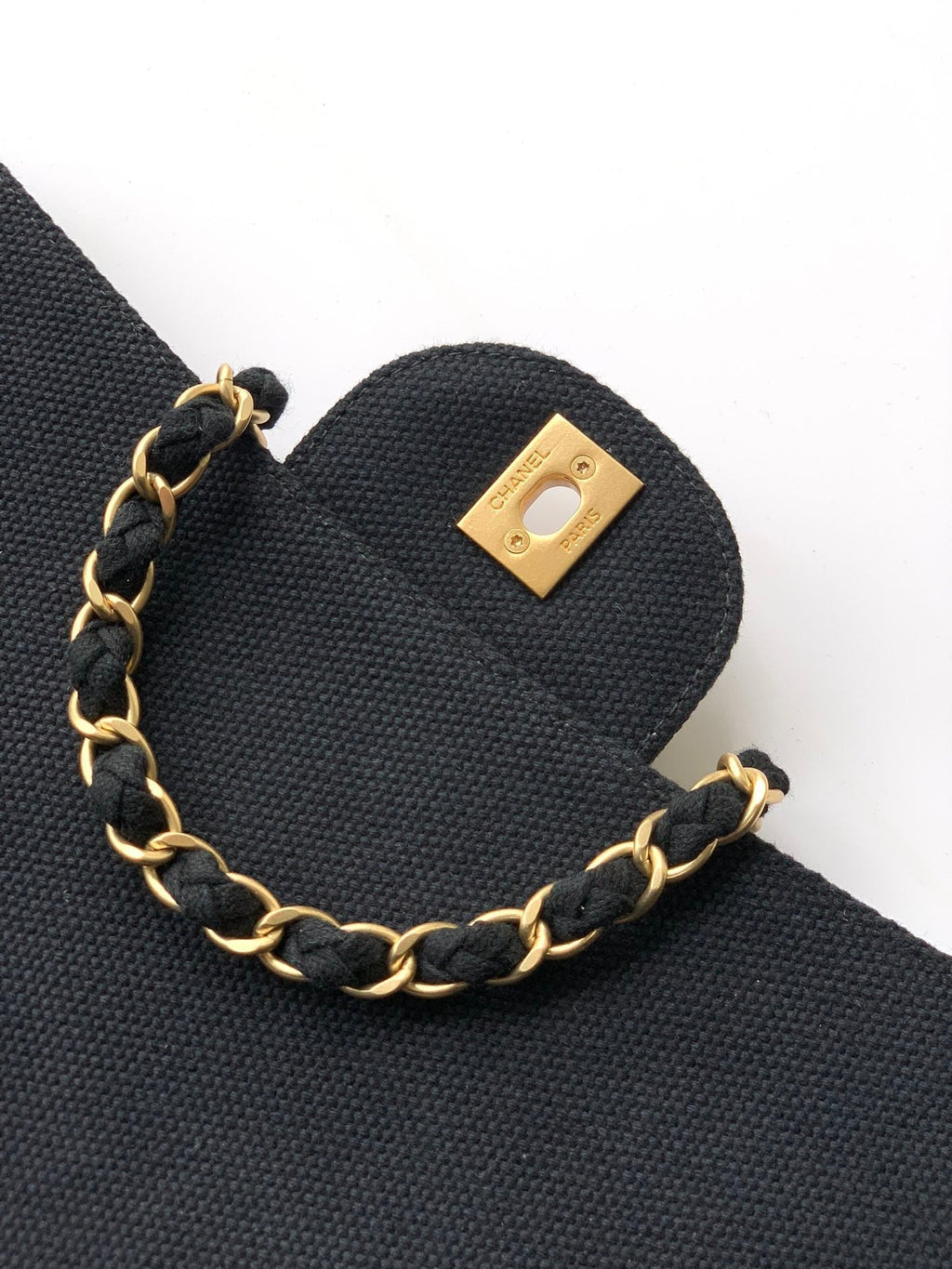 CHANEL 25S CLASSIC FLAP 26 CM IN GUNMETAL BLACK CANVAS EMBROIDERED MOTIF WITH GOLD HARDWARE